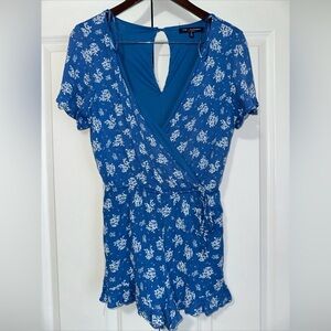 One Clothing Robe Style Floral Romper S